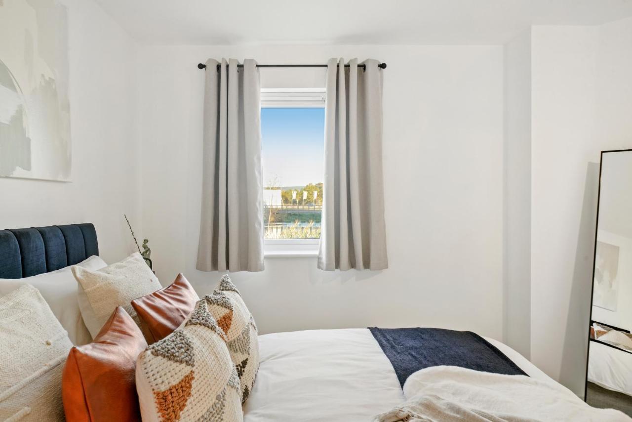 Luxury Apartment At Holt House Milton Keynes Kültér fotó