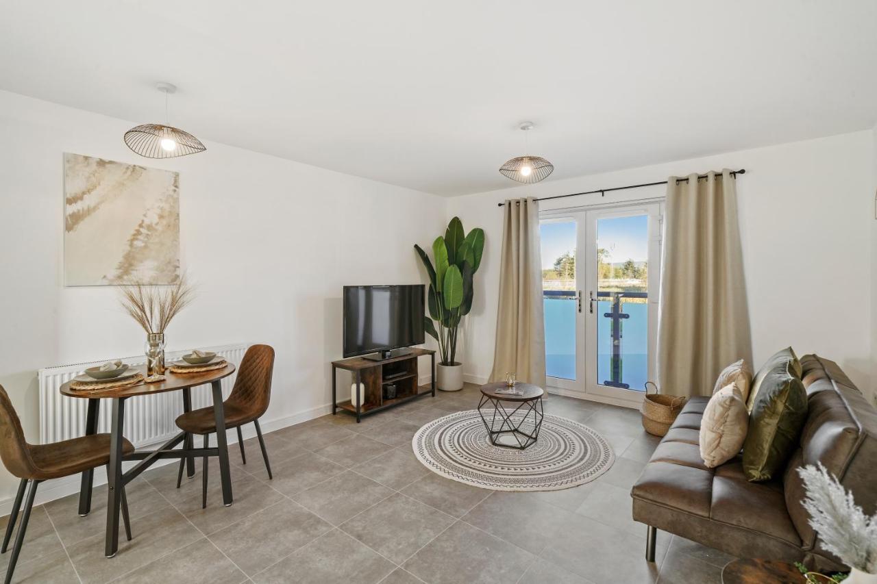 Luxury Apartment At Holt House Milton Keynes Kültér fotó